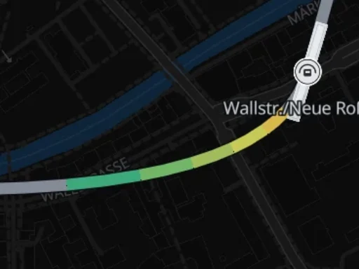 Green and yellow running speeds beside a grey station approach